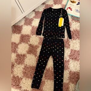 Kyte Baby Midnight Hearts two piece pajamas / size 4T / brand new with tags